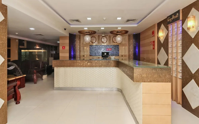 OYO 740 Hotel Suravi