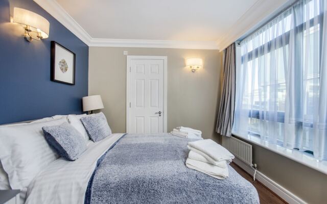 Апартаменты Luxury 2 bed apartment Warren Street комната для гостей