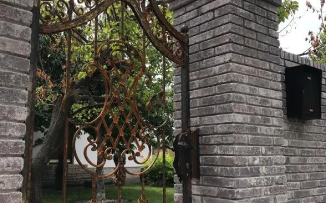 Eden Apartman