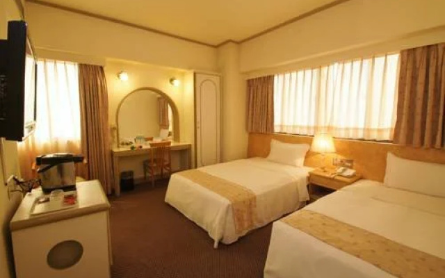 Garden Plaza Hotel