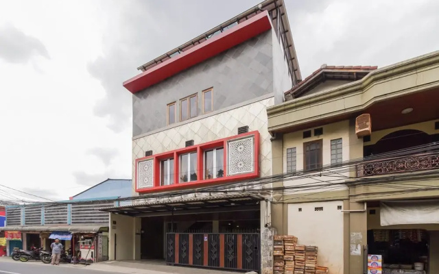 Urbanview Hotel Cantee Halim Perdanakusuma by RedDoorz