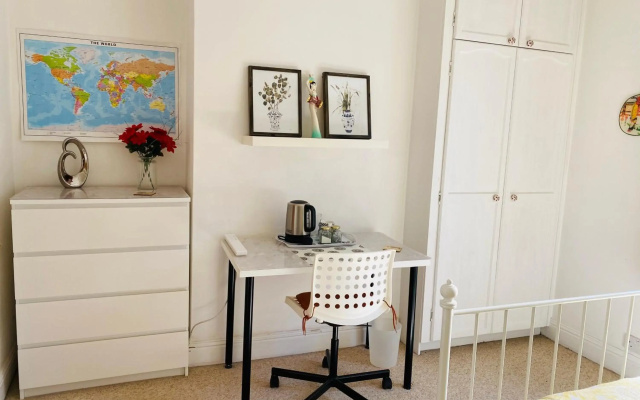Charminster Homestay