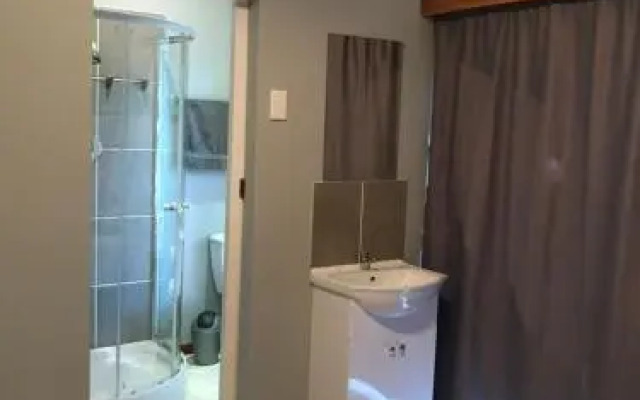 Celtis Lane Guest House