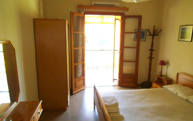 Villa Xenos Studios & Apartments