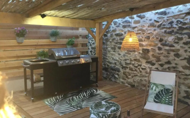 La Boheme. Maison de Village Cosy, Jardin Et Spa.