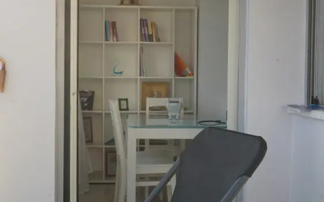 The Beachfront Apartment