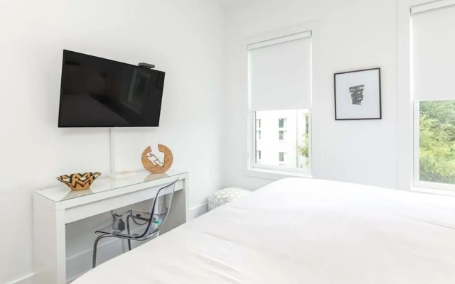 Savannah Jetsetter by Tybee Vacation Rentals