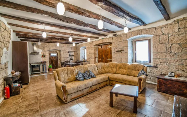 Holiday home Šterna 662