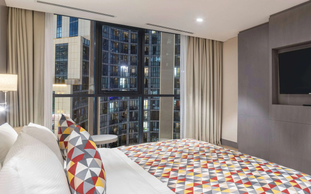 Отель Ramada Plaza By Wyndham Batumi