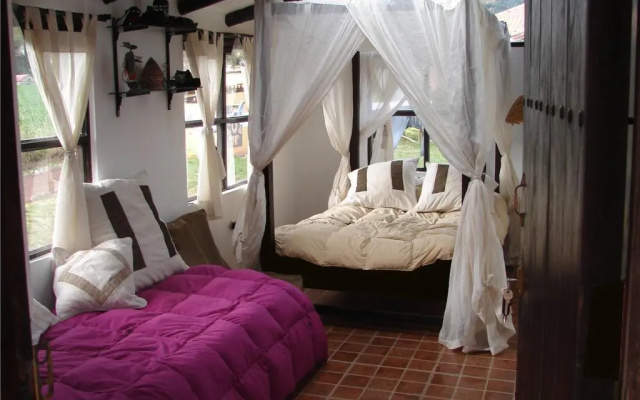 Apus Gaia guesthouse