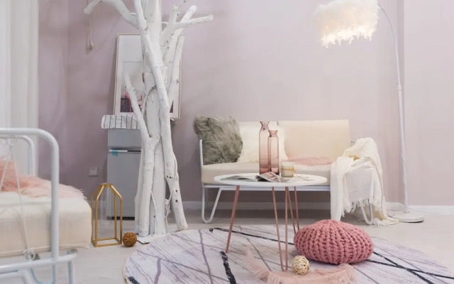 Qing Apartment Spring Heartbeat