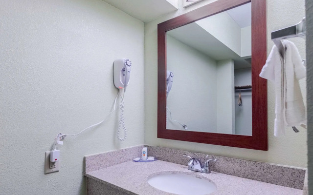 Quality Inn & Suites University Area