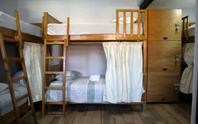 WorkVista Cowork y Hostal