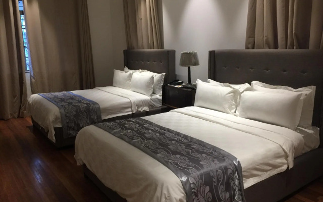Avenue Suites Hotel