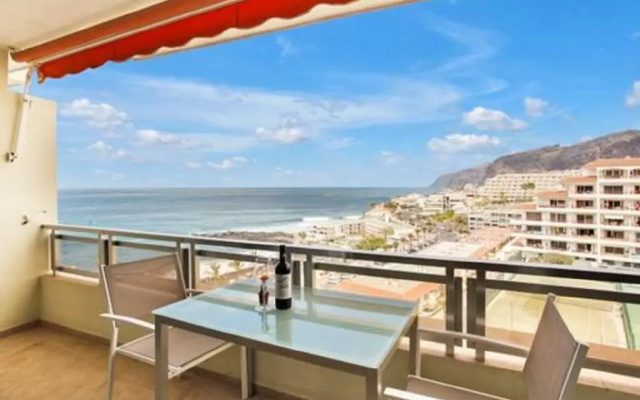 arenas negra 1-Bed Apartment SEa View