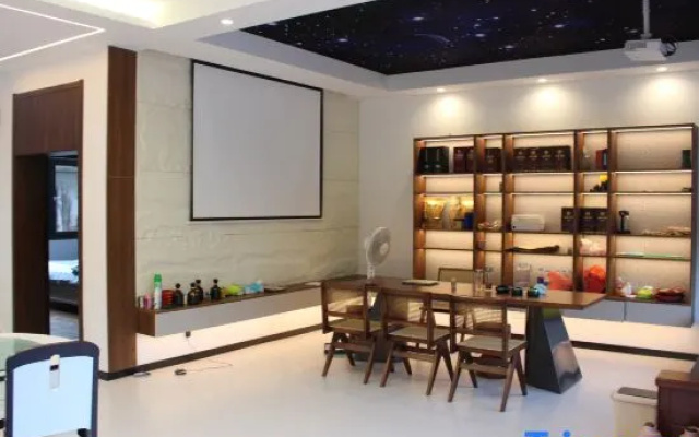 Shitai Ya Niu Jiangxi Tea Residence