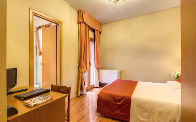 Flower Garden Hotel Rome