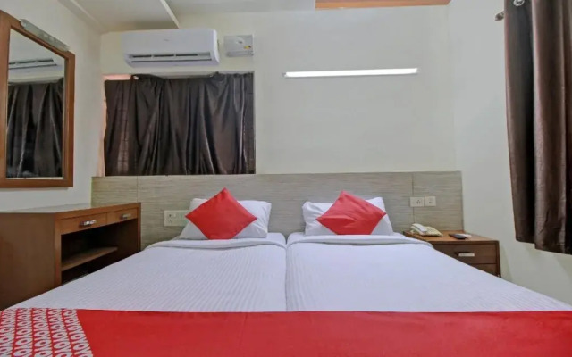 Taj Residency Boarding & Lodging by OYO Rooms