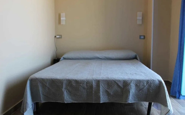 Sea Side Rooms