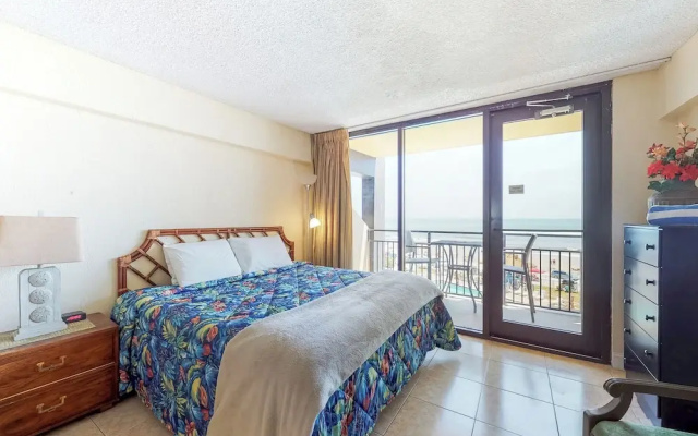 Hawaiian Inn 422