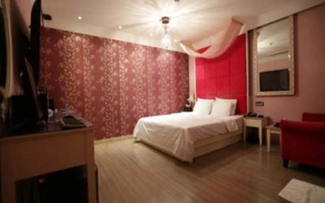 Time Hotel