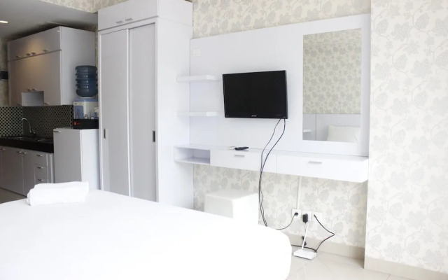 Relaxing Studio near ITB at Beverly Dago Apartment