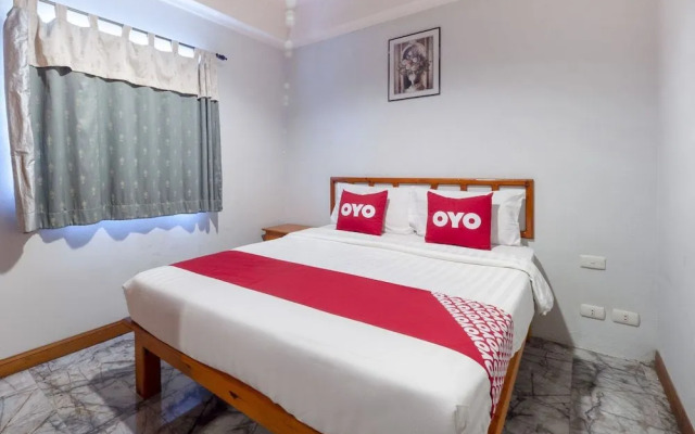 OYO 75316 Capital Residence