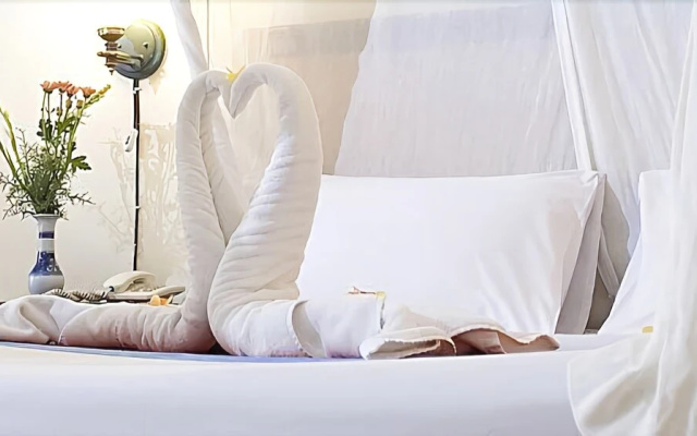 Laghawa Beach Inn Hotel