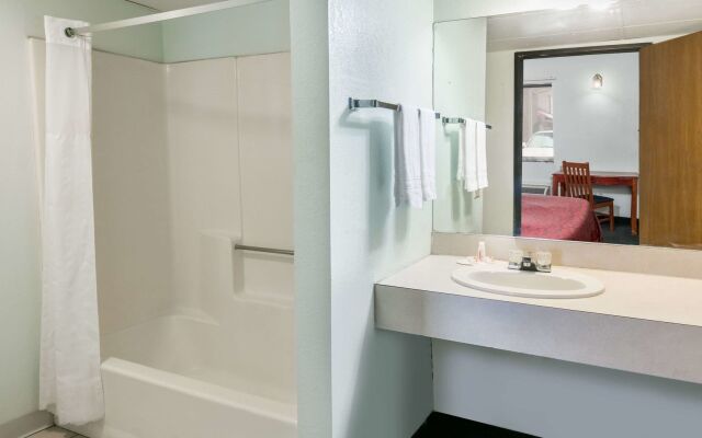 Executive Inn