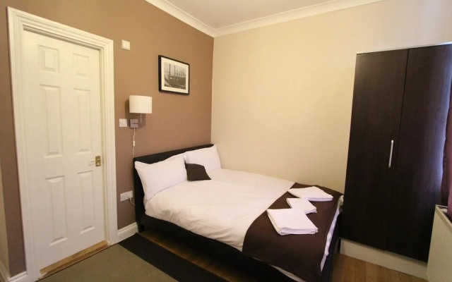 Brackenbury Serviced Apartments