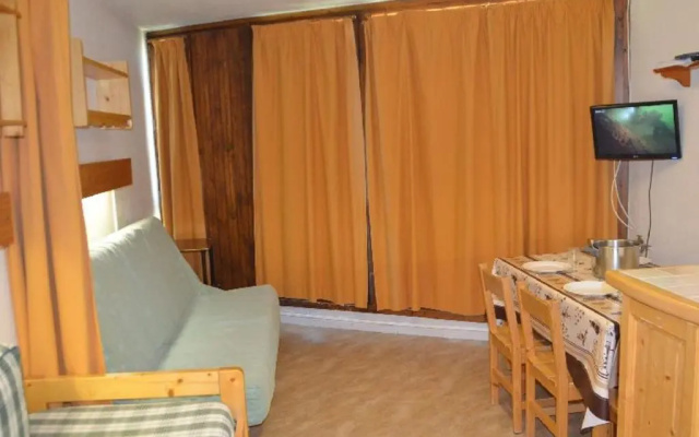 Appartement Les Menuires, 1 pièce, 3 personnes - FR-1-452-191