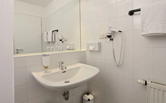 Holiday Inn - the niu Blade Solingen