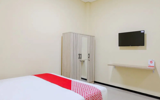 Sm House by OYO Rooms