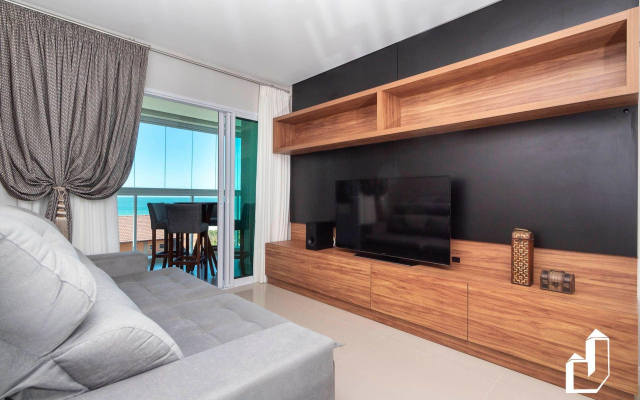 Apartamento Com Vista Para O Mar Com 02 Suítes