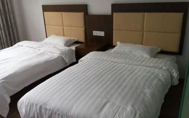 Jiuhuashan New Century Hotel