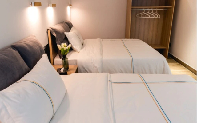 Guangzhou Xiangxue International Apartment