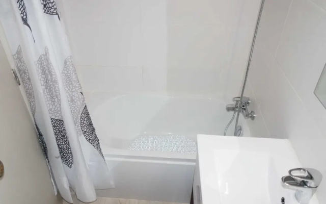 B21 - Seashell Apartment in Downtown Lagos