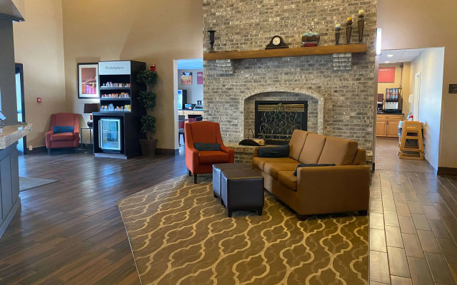 Comfort Suites Peoria I-74