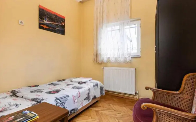 Spacious&Cosy Flat-1