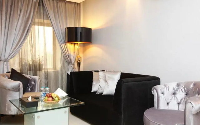 Almuhaidb Takhasosi Residence