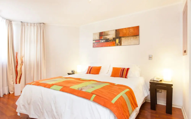 Plaza Suites Apart