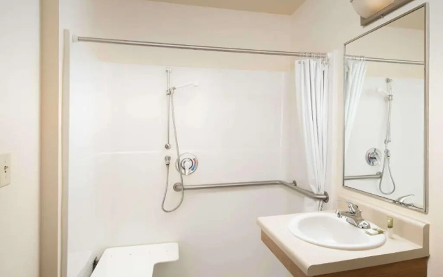 Extended Stay America Select Suites Gainesville