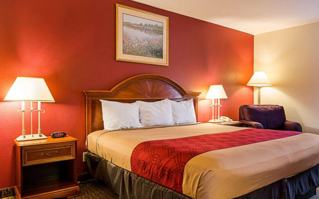 Econo Lodge Richmond North