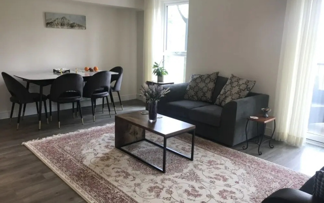 Lovely 1-bed Apartment in Addlestone