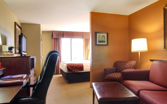 Comfort Suites El Paso West