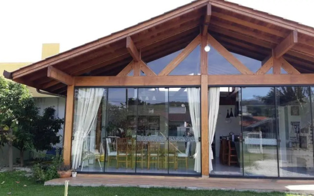 Casa para até 12 pessoas