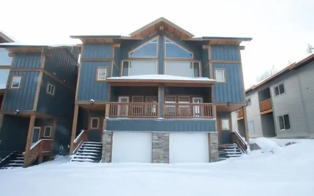 Snow Ridge by Apex Accommodations