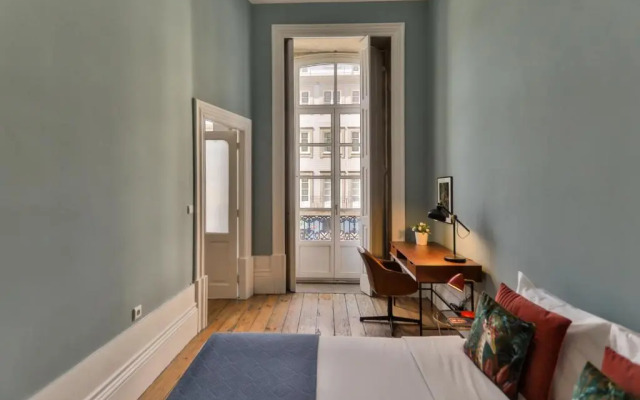 Adorable Apartments in Great Area