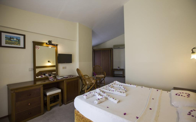 Valeri Beach Hotel – All Inclusive