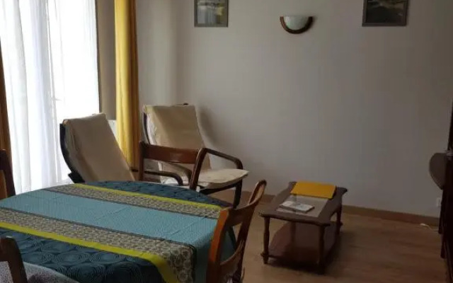 Residence JEANNE 50 m de l'Esplanade classé 2 étoiles